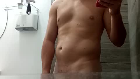 Snapshot of jorchuck1919este chatting on October 1, 11:30 pm jorchuck1919este online show from October 1, 11:30 pm