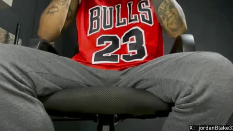 jordan33blake online show from December 2, 11:10 am