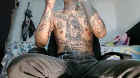 jordan33blake online show from December 7, 1:37 am