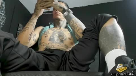 jordan33blake online show from December 7, 3:52 pm