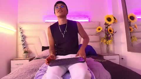 Jordan Kiing online show from October 8, 10:03 pm