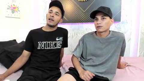 jordanandandrew online show from February 18, 7:43 pm