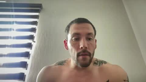 jorgearrp0 online show from October 31, 5:05 pm