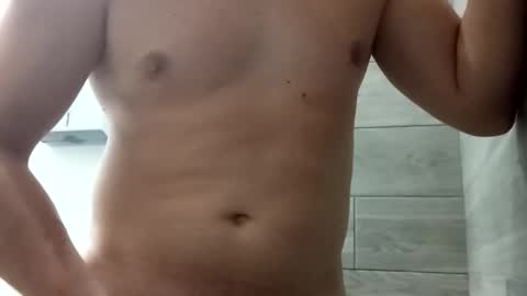 jorgelatino1919 online show from December 15, 5:48 am