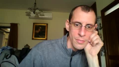 Snapshot of jos39a chatting on January 19, 2:49 pm jos39a online show from January 19, 2:49 pm