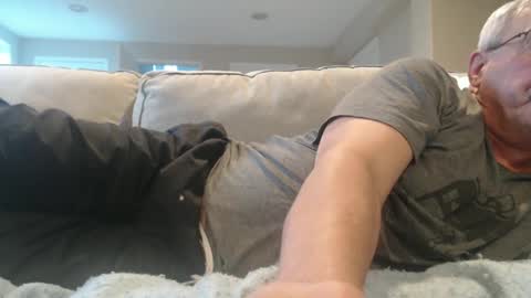 Snapshot of josephgr2021 chatting on January 19, 11:32 pm josephgr2021 online show from January 19, 11:32 pm