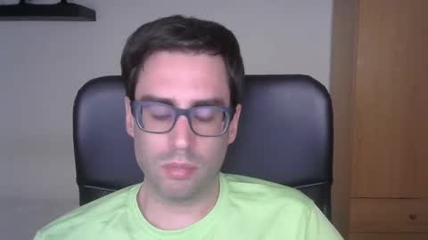 Snapshot of josevd chatting on September 16, 3:57 pm Jose online show from September 16, 3:57 pm