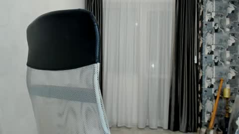 Snapshot of joshuamuscle69 chatting on February 23, 6:01 am joshuamuscle69 online show from February 23, 6:01 am