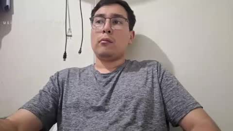 Snapshot of josq121 chatting on January 22, 6:31 am josq121 online show from January 22, 6:31 am