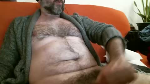 Snapshot of jovymad77 chatting on January 5, 2:38 am jovymad77 online show from January 5, 2:38 am