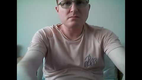 Snapshot of jr_9102 chatting on March 2, 2:47 pm jr_9102 online show from March 2, 2:47 pm