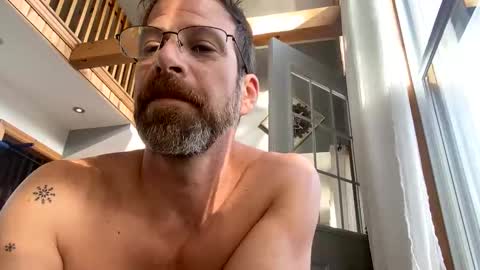 Snapshot of jsins_adventures chatting on September 21, 8:31 pm Jack Hard online show from September 21, 8:31 pm