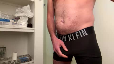 jsmith104020 online show from March 1, 3:55 pm