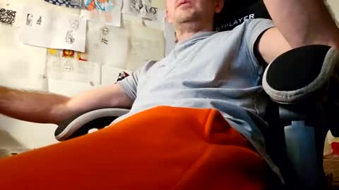 ju537705 online show from October 19, 11:24 am