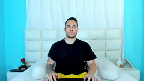 Juan online show from October 9, 8:58 pm