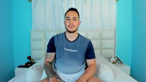 Juan online show from October 4, 10:03 pm
