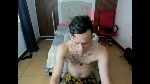 juan_and_luke online show from March 2, 12:45 pm