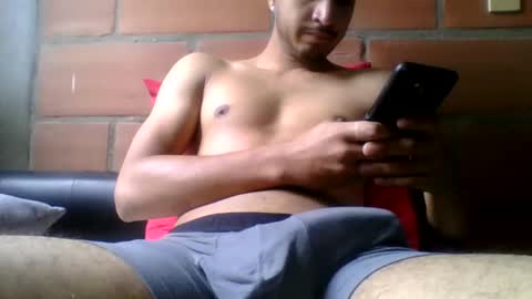 juanc23_371 online show from December 29, 3:13 pm