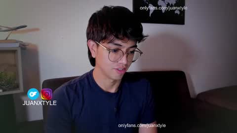 . online show from October 3, 2:49 am