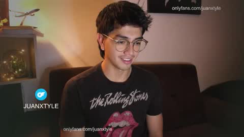 . online show from October 18, 3:11 am