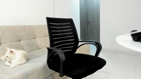 Juan Diego Uribe online show from October 11, 3:54 am