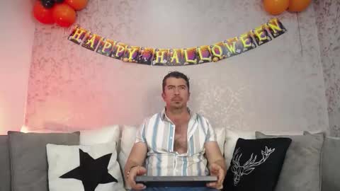 Juan k online show from October 7, 2:10 pm