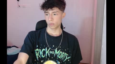 juanmres online show from November 25, 2:35 am