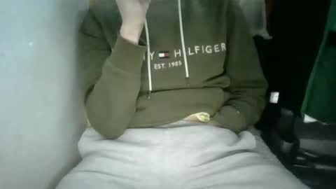 Snapshot of juju78juju chatting on March 5, 5:39 pm juju78juju online show from March 5, 5:39 pm