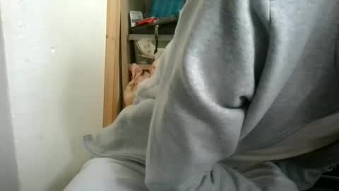 Snapshot of juju78juju chatting on March 12, 9:02 am juju78juju online show from March 12, 9:02 am