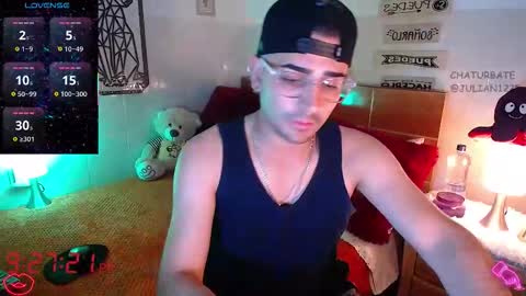 Julian online show from October 12, 2:27 am