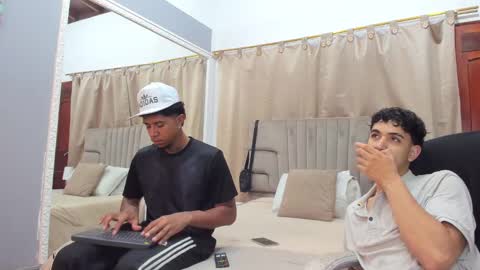 julian billy online show from December 26, 11:43 am