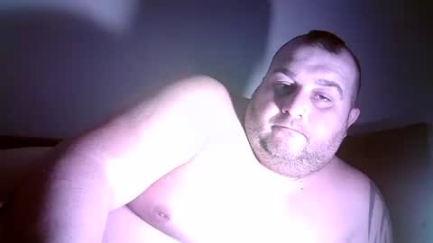Snapshot of julianoparno chatting on December 12, 8:32 pm Juliano online show from December 12, 8:32 pm