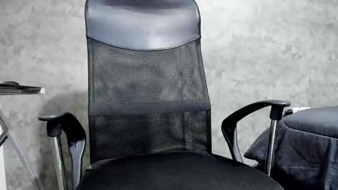 Julian online show from October 19, 12:41 pm