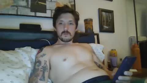 junglemanpat online show from April 1, 3:19 am