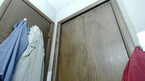 Dave online show from February 5, 2:13 pm