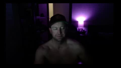 JustVibin online show from March 7, 10:02 am