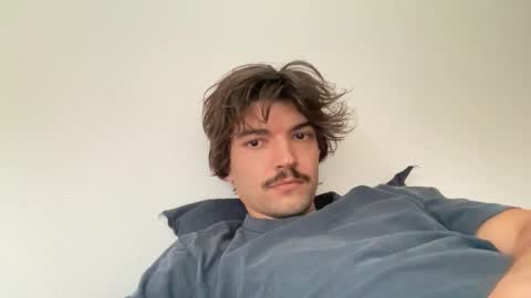 just_a_guy_with_a_big_cock online show from October 9, 8:08 am