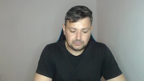 Alex online show from April 2, 11:29 am