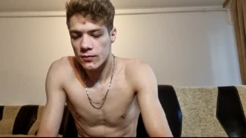 Snapshot of just_alexx12 chatting on January 9, 9:59 am just_alexx12 online show from January 9, 9:59 am