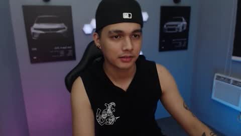 Snapshot of justagamerxxx chatting on September 20, 7:58 pm Rhys online show from September 20, 7:58 pm