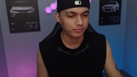 Snapshot of justagamerxxx chatting on October 3, 10:37 pm Rhys online show from October 3, 10:37 pm