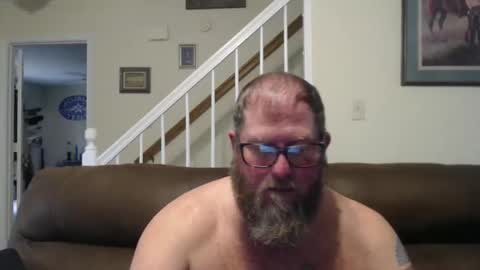 Snapshot of justaguyandnaked chatting on September 21, 6:52 pm justaguyandnaked online show from September 21, 6:52 pm