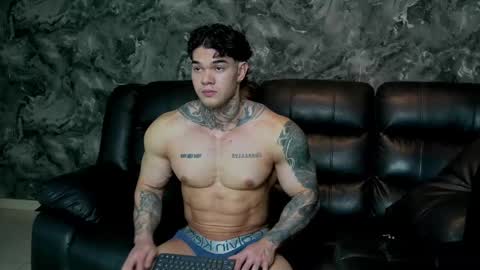 justin clark1 online show from March 10, 3:45 am