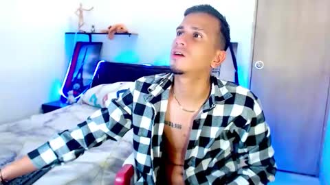 JUSTIN online show from April 21, 3:34 am