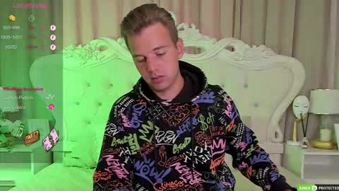 Arthur online show from November 28, 8:38 am