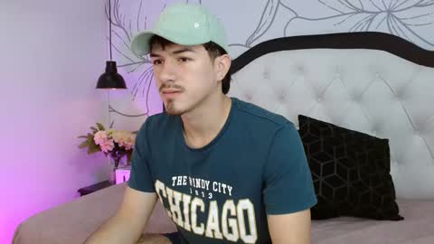 Justin online show from October 12, 2:49 am