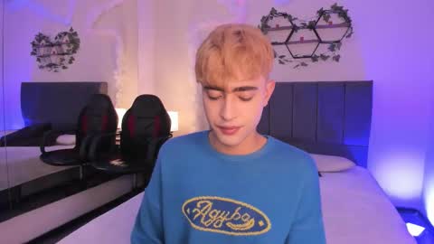 Justin online show from November 1, 11:47 am