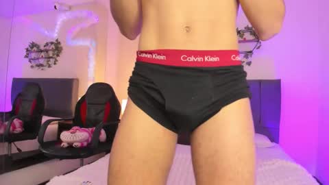 Justin online show from October 10, 11:59 am