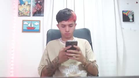 Snapshot of justine_ad chatting on December 4, 5:49 am Justine online show from December 4, 5:49 am