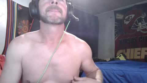 Snapshot of justinwam chatting on January 3, 6:55 am new here lets have fun online show from January 3, 6:55 am